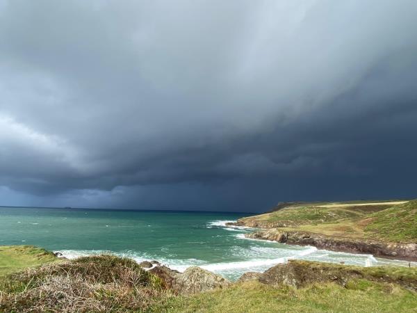 Cornwall wellness and yoga retreat