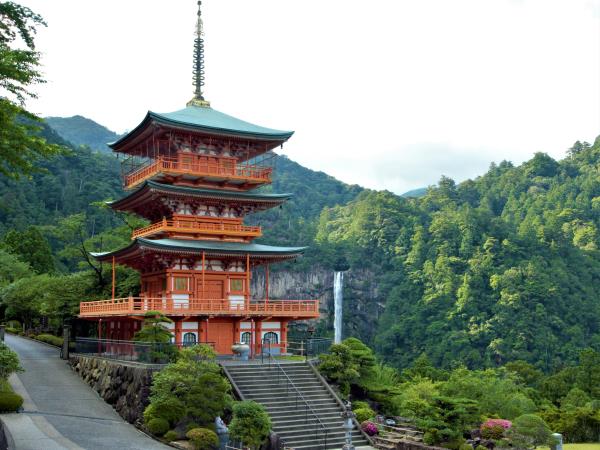 Japan hiking tour, Samurai trails & pilgrimage paths
