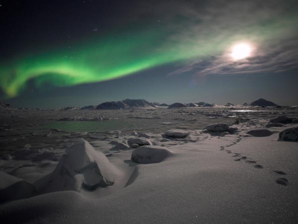 Iceland winter vacation