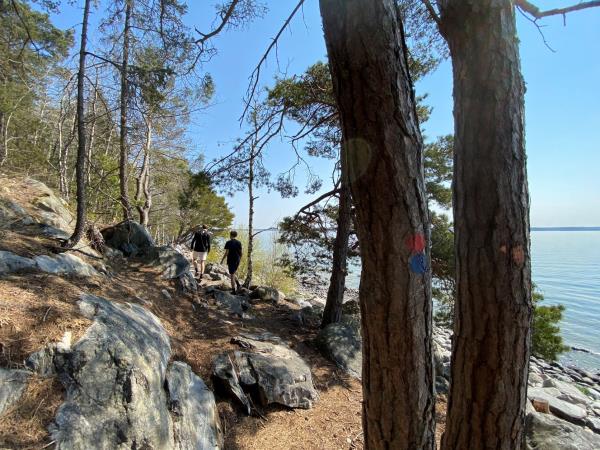 Stockholm archipelago walking vacation