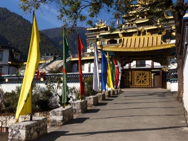 Nepal wellness and walking vacation