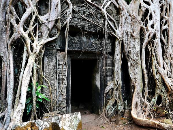 Cambodia history and culture vacation