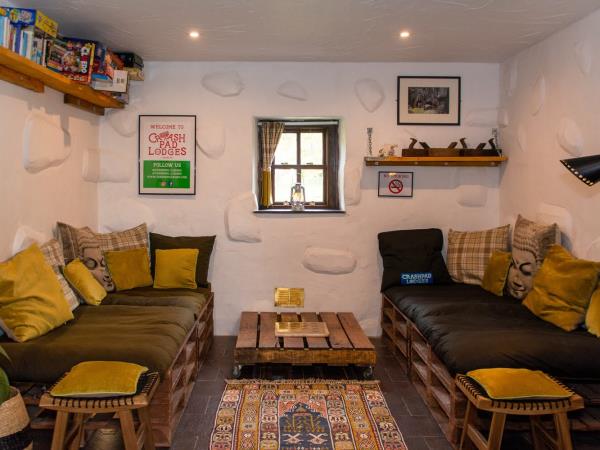 North Wales family multi activity vacation