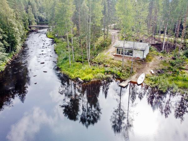 Finland wilderness cabin and activities vacation