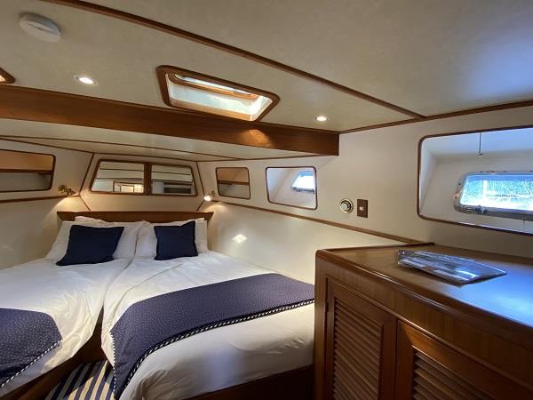 Private motor yacht charter in Scotland