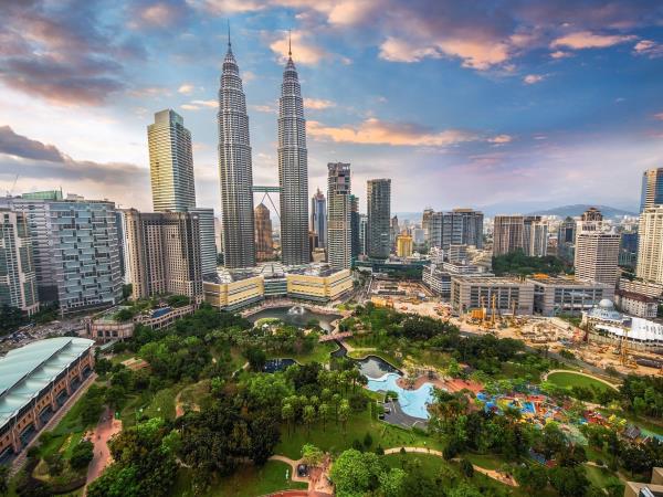 Malaysia food and culture holiday