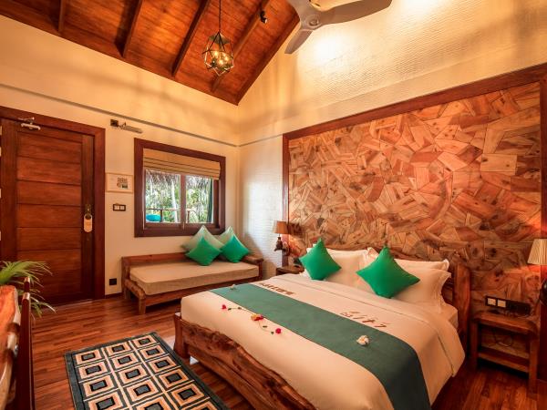 Maldives Luxury Boutique Hotel on Baa Atoll
