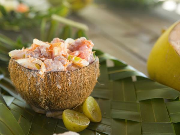 Tahiti, Society & Tuamotu Islands cruise