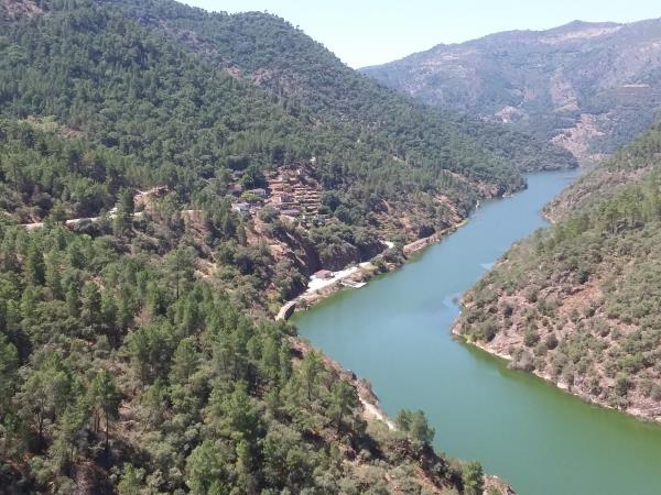 Minho River kayaking vacation in Portugal