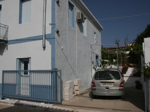 Holiday villas in Methoni, Greece