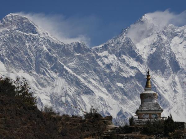 Everest base camp trek & Sherpa culture
