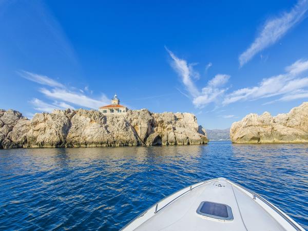 Lighthouse accommodation near Dubrovnik