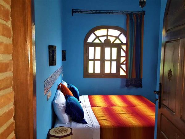 Fes & Chefchaouen vacation in Morocco