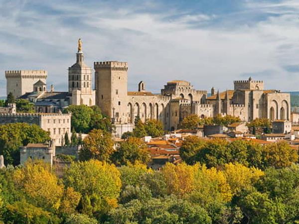 Avignon & Cotes du Rhone cycling vacation