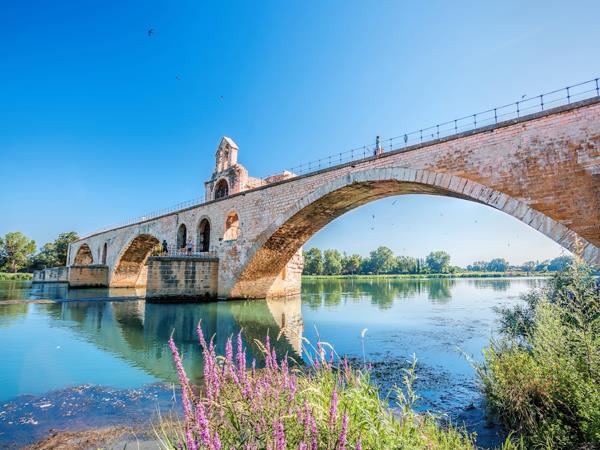 Avignon & Cotes du Rhone cycling vacation