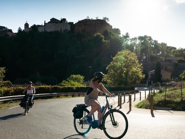 Provence easy cycling vacation in France