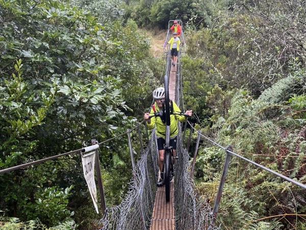 Cape to Cape cycle ride in New Zealand