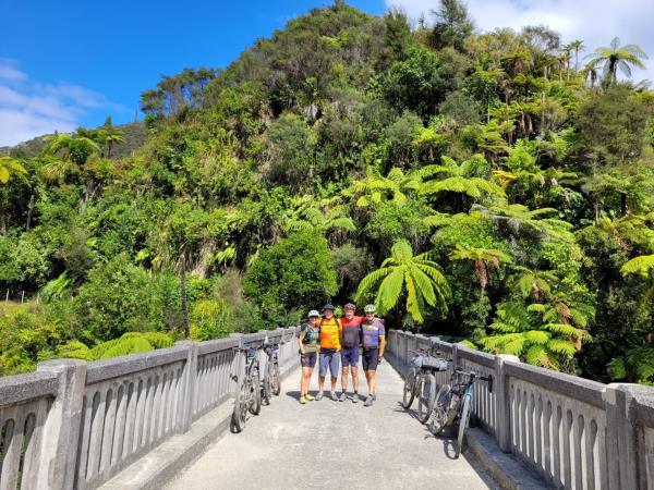 Cycle the whole of New Zealand