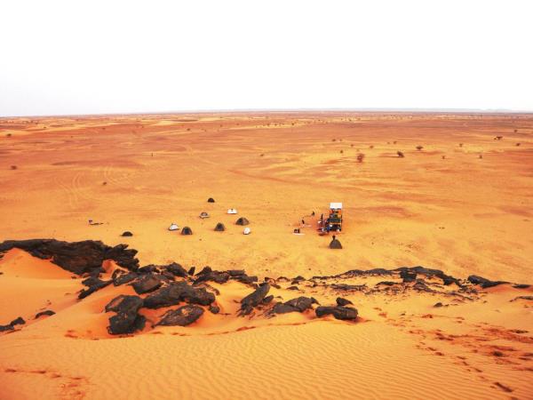 OO Nairobi to Cairo overland tour