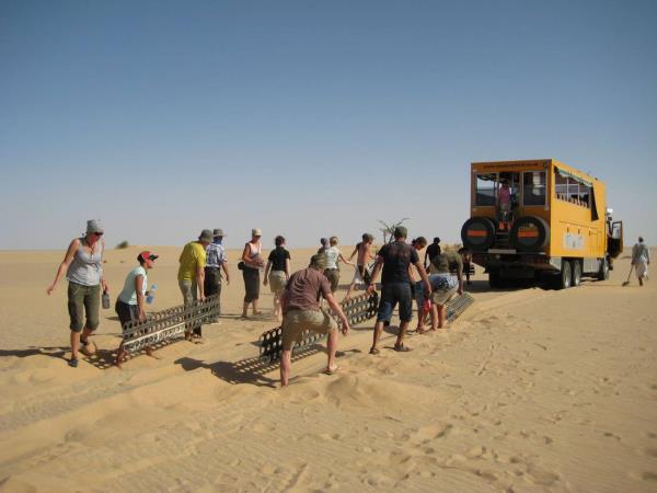 OO Nairobi to Cairo overland tour