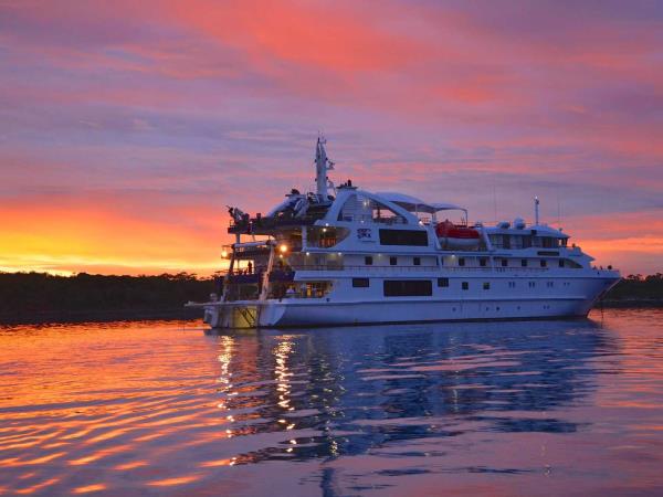 Broome to Darwin luxury cruise in Australia