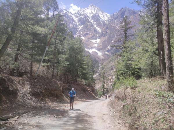 Annapurna Circuit trek, small group