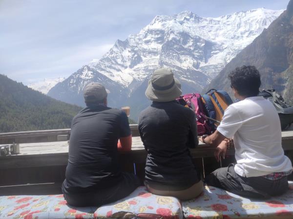 Annapurna Circuit trek, small group