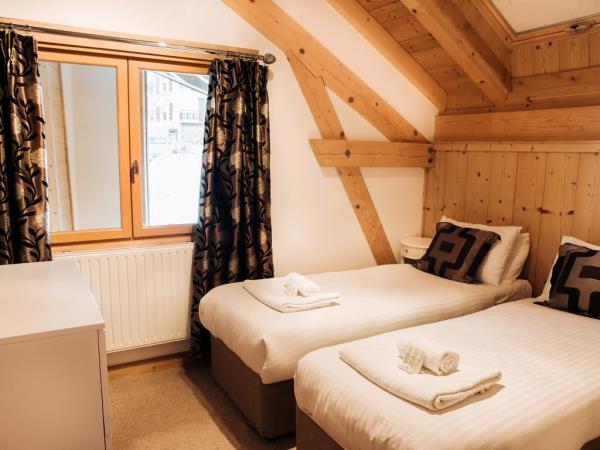 Self guided hiking vacation in Morzine, France