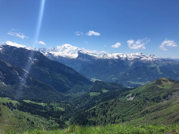 Self guided hiking vacation in Morzine, France