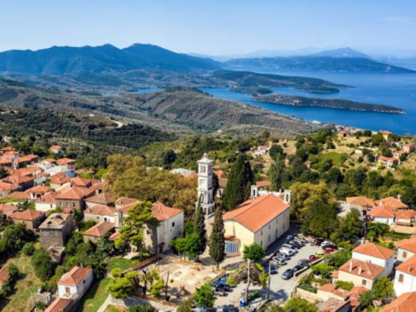 Calligraphy workshop vacation in Pelion, Greece