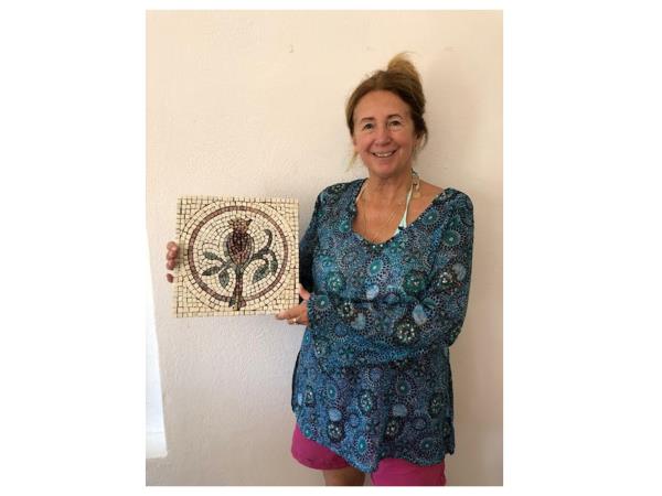 Mosaics workshop art vacation in Greece