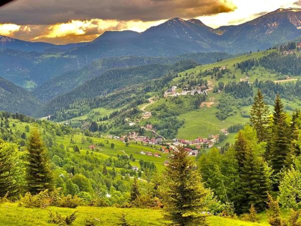 Accursed Mountains walking vacation, Albania