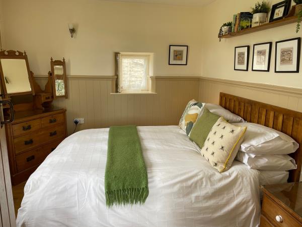 Peak District self catering cottages, England