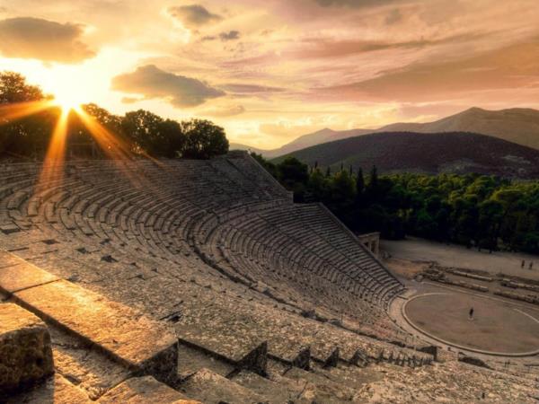 Greek Islands cruise holiday, Antiquity to Byzantium