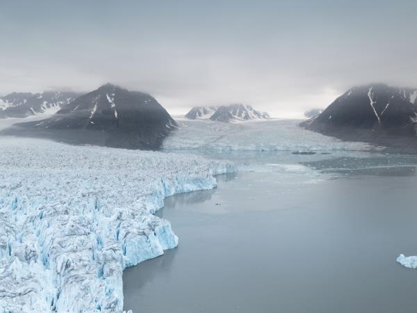 Svalbard expedition cruise vacation