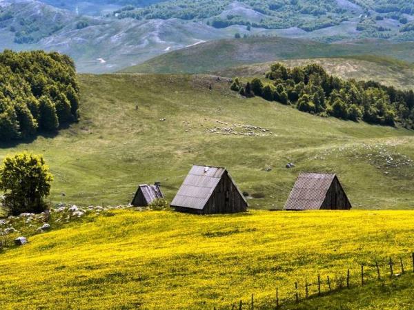 Montenegro extreme activity vacation