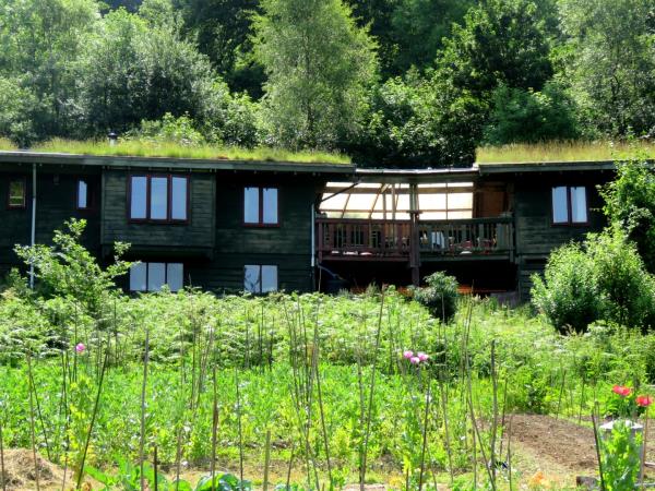 Holistic wellbeing retreat in Wales