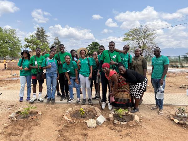 Volunteer with children & animals in South Africa