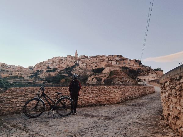 Self guided cycling vacation in Valencia, Spain