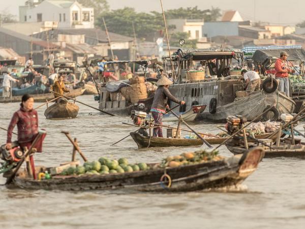 Indochina overland tour, Saigon to Angkor