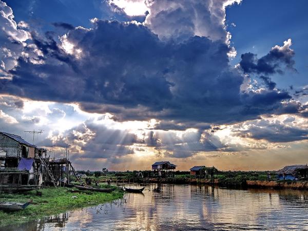 Indochina overland tour, Saigon to Angkor