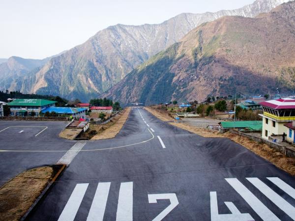 Kongde heli trek in Nepal