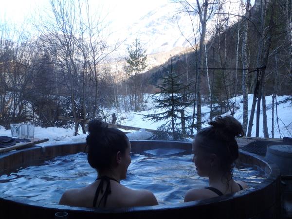 Winter activity vacation in the French Alps