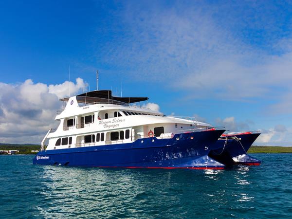 Luxury Galapagos Islands cruise, 10 days