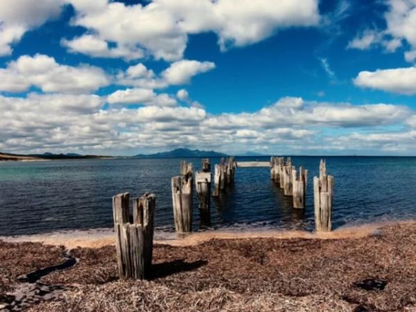 Tasmania, Flinders Island walking vacation