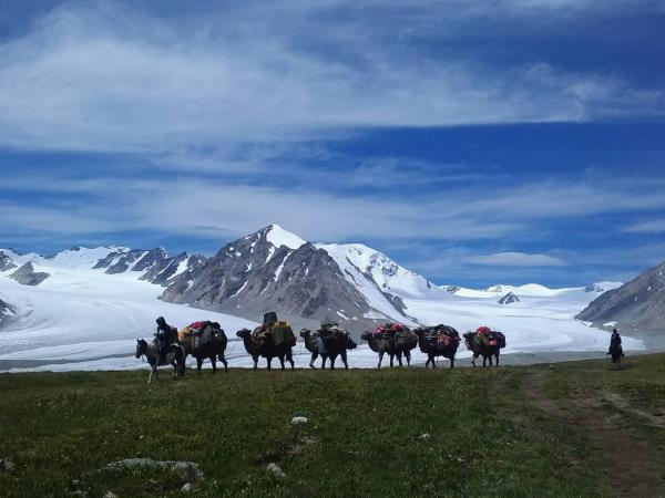 Mongolia's Ultimate Road Trip vacation