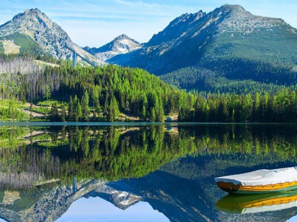 Walking vacation in Tatra mountains Slovakia