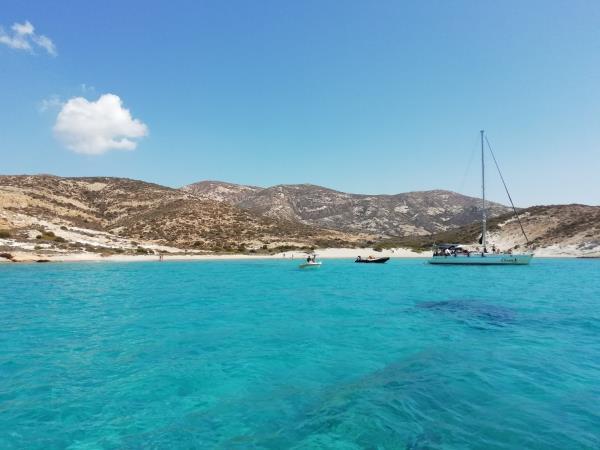 Cyclades islands sailing vacations in Greece