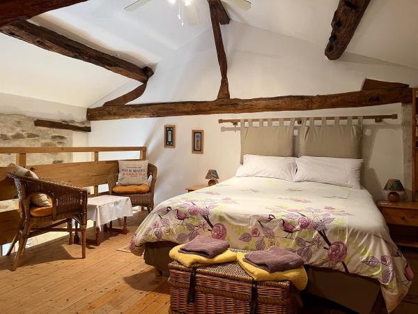 Wellness and yoga retreat in France