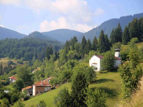 Rhodope Mountains hiking vacation in Bulgaria